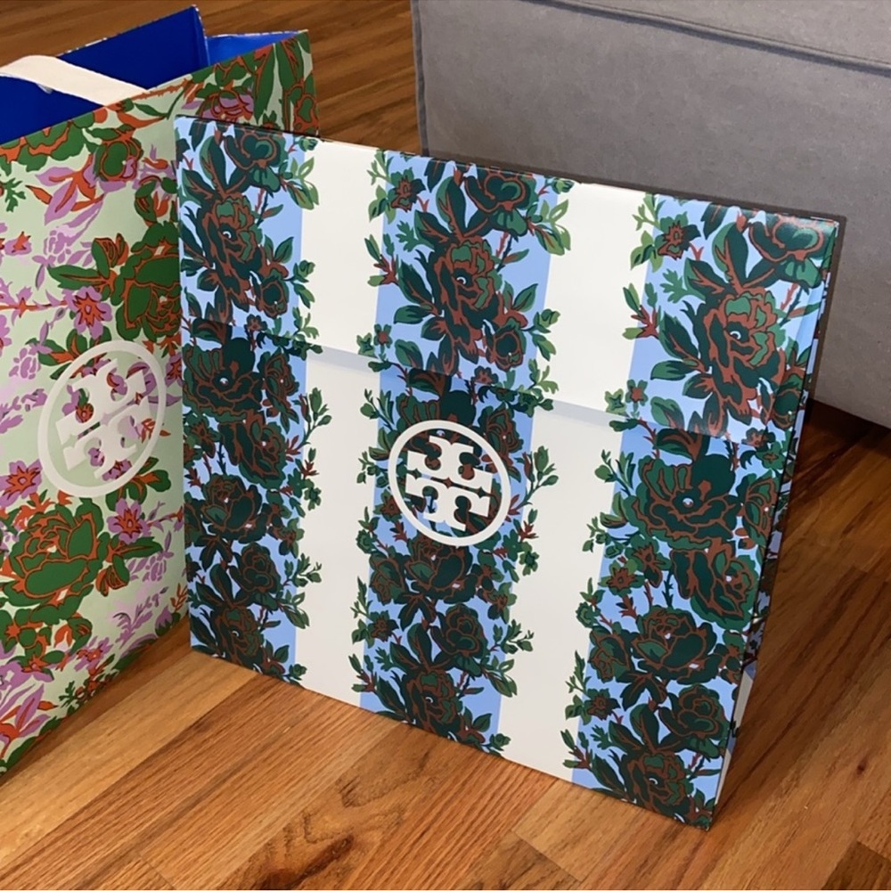 Tory Burch Floral Shopping Bag + Gift Package Combo Large - Picture 2 of 6